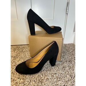 Sezane Black Suede Block Heel Round Toe Pumps Made in Italy Size 40 Womens 
NWOT